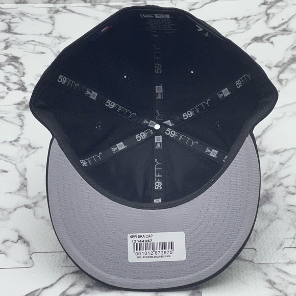Men's New Era Cap Black Chicago Cubs 59FIFTY MLB NWT - Picture 4 of 6